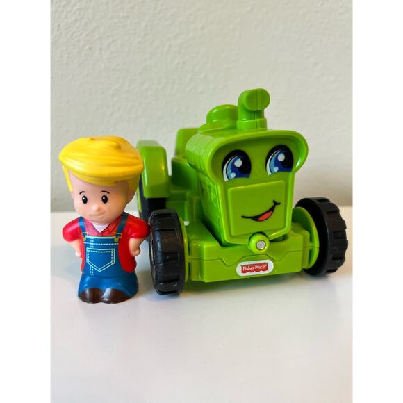 Fisher-Price Little People Helpful Harvester Tractor Farm Vehicle Figure Set - Picture 1 of 5